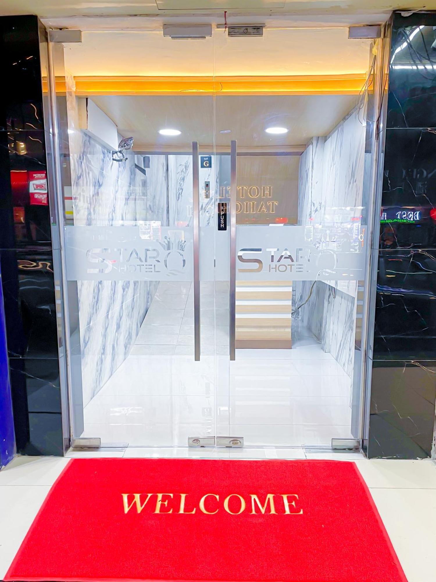 Starq Hotel Kuala Lumpur Exterior photo